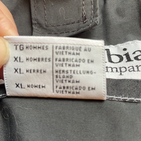 Columbia Xl interchange black and grey winter coat - Picture 3 of 8